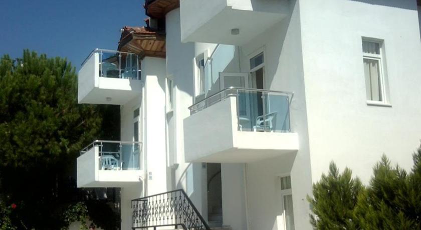 Tolan Apartments Ичмелер Екстериор снимка